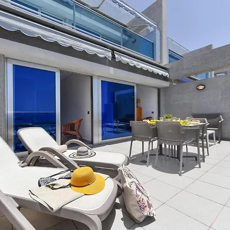 아파트 Luxury Beachfront Mogan